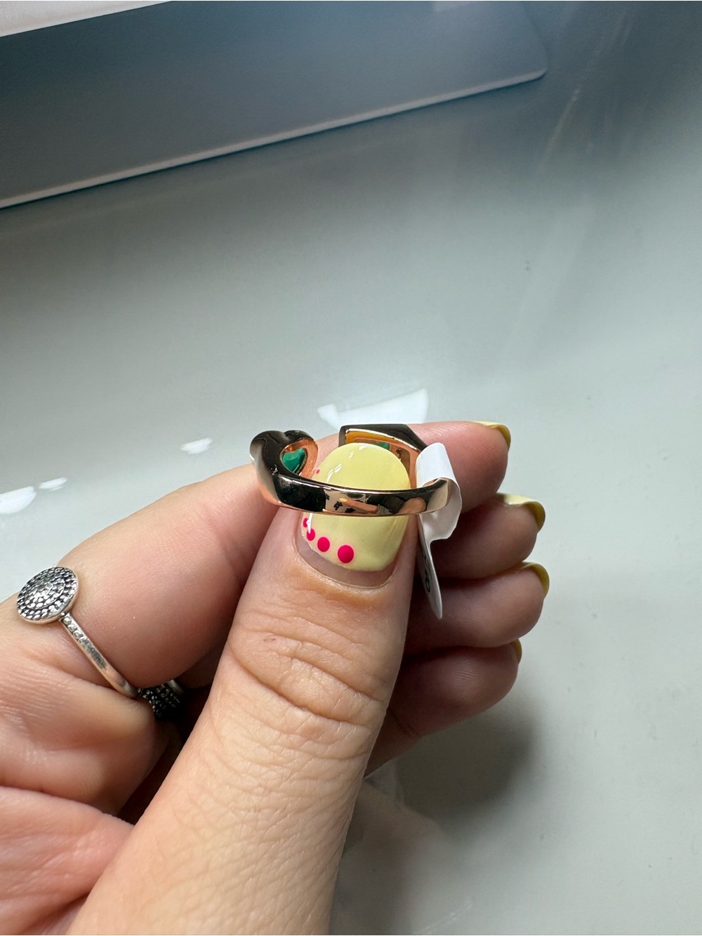 Heart Bomb Party Rosegold ring - Picture 2 of 3